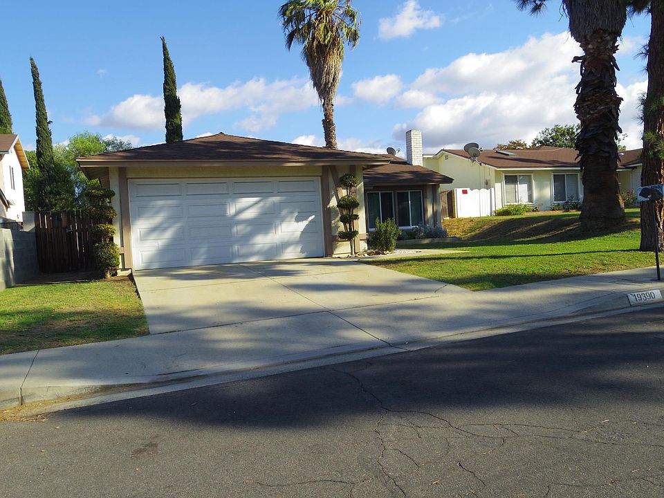 1st image of 19390 Pilario St