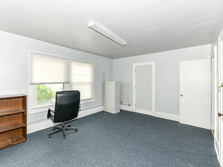 3545 N College Ave #2 — Photo 30