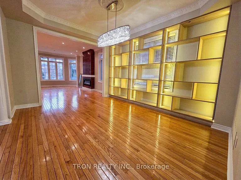 32 Arundel Dr — Photo 5