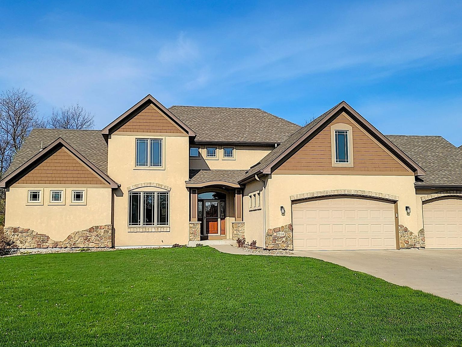 2314 Wildwood Dr, Shakopee, MN 55379 Zillow