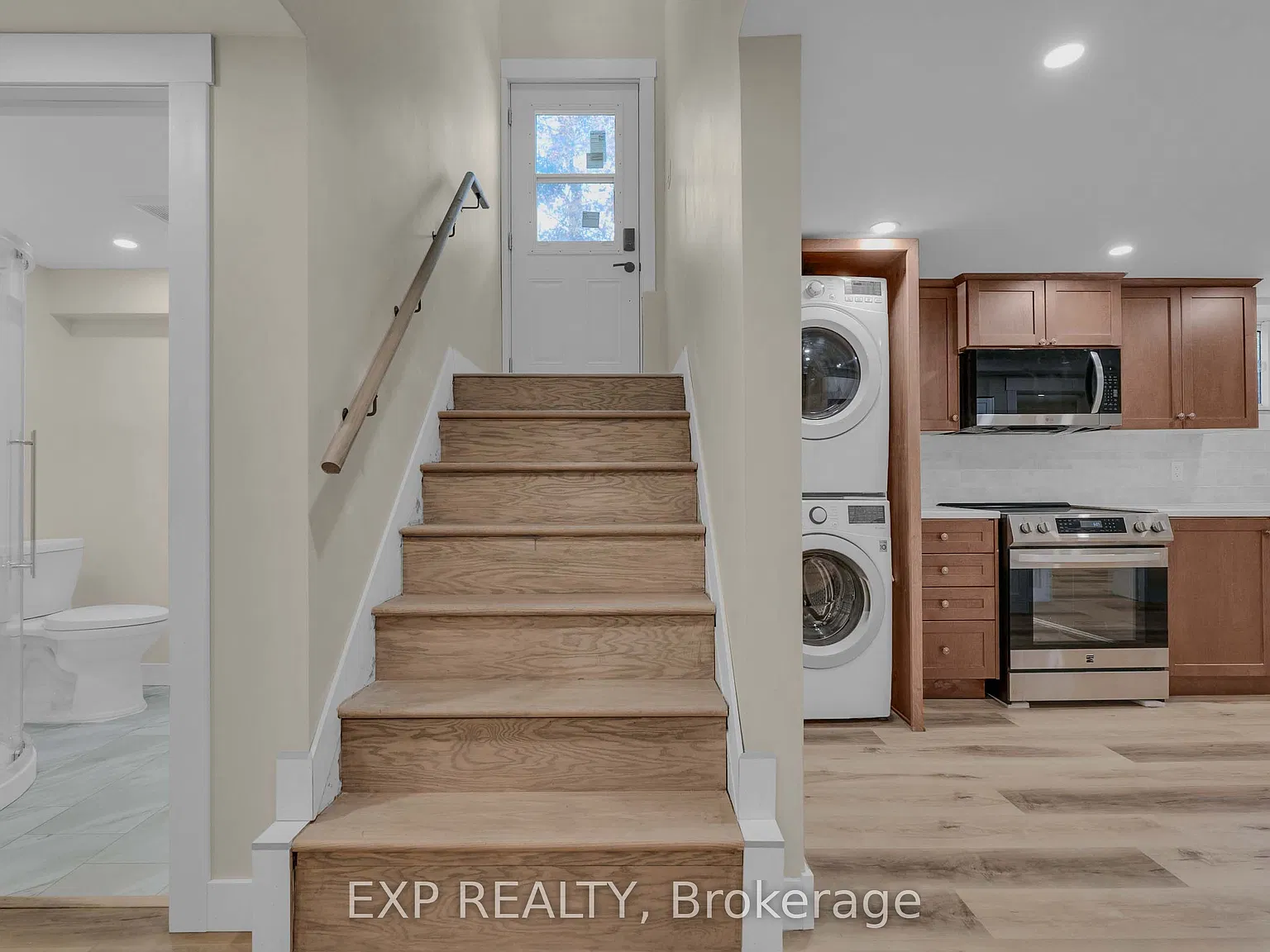 2 bed, $2,000 — Photo 3