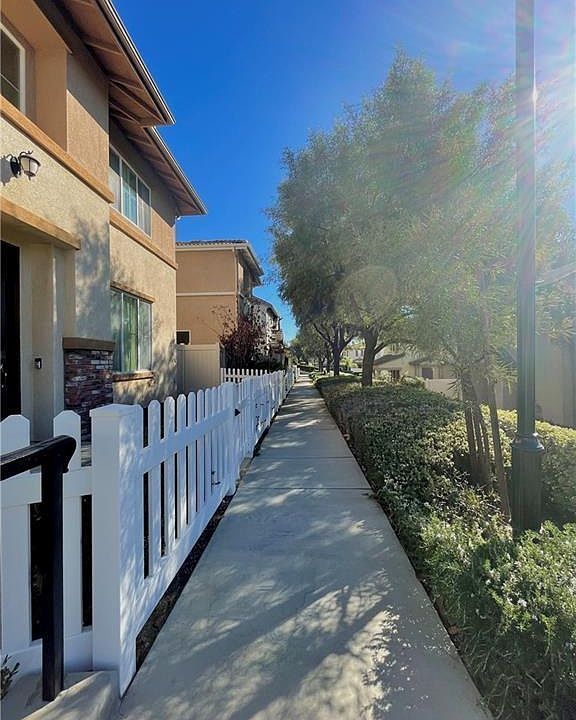 1st image of 27689 Bluebell Ct