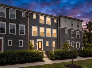503 Stallings Ln, Cranberry Township, PA 16066