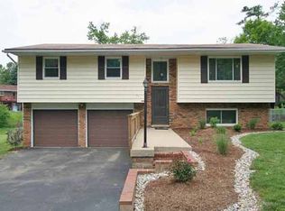 201 Villawood Dr, Collinsville, IL 62234