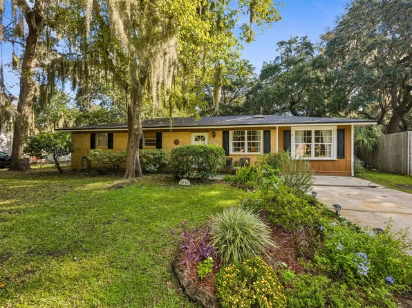 2836 Bob White Ln, Fernandina Beach, FL 32034