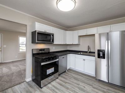 1321 Searle St, Des Moines, IA, 50317