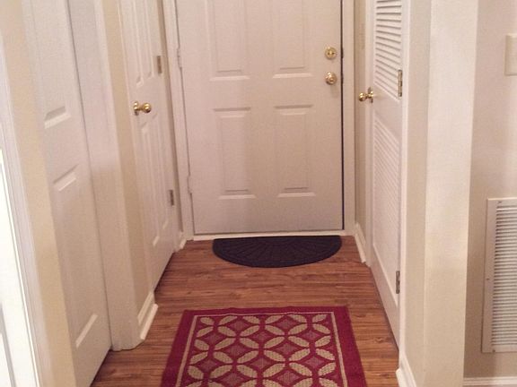 12300 Apache Ave. #1211, Savannah, GA - Front (Entrance) Hallway