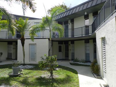 2 Greenway Vlg N Unit 207, Royal Palm Beach, FL, 33411