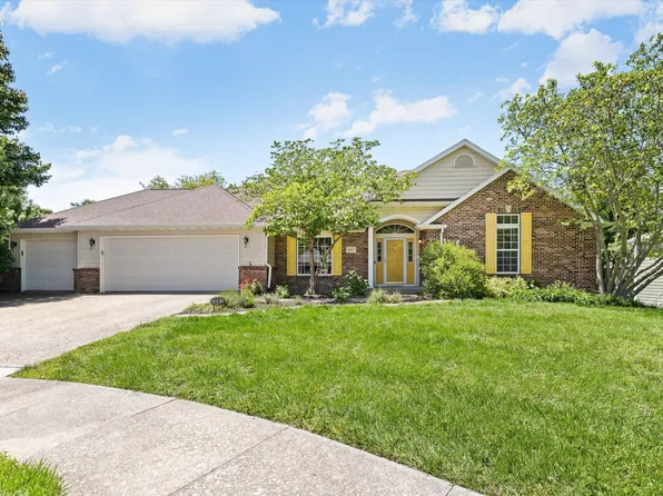4307 Champlain Ct, Columbia, MO 65203