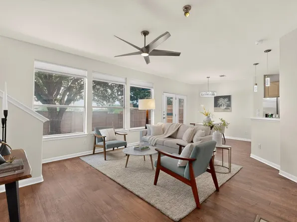 2100 Pipers Field Dr APT 24, Austin, TX 78758