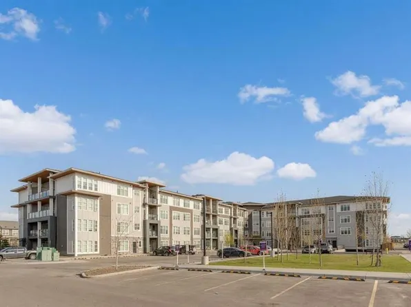 681 N Savanna Blvd NE #1415, Calgary, AB T3J 0Z1
