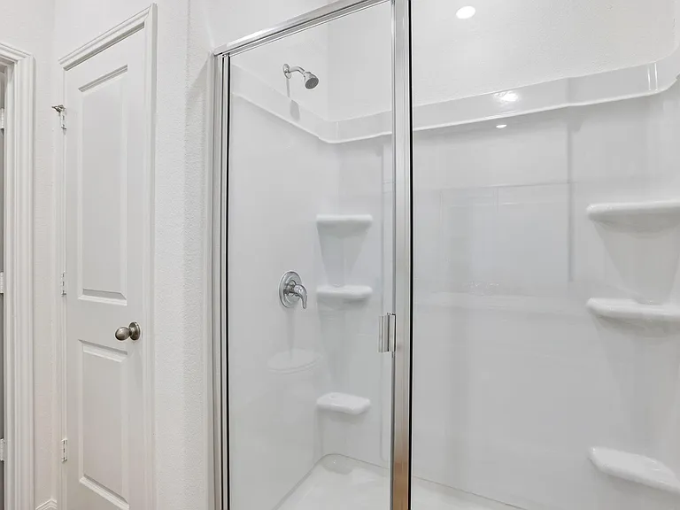 18400 Stellers Sea St — Photo 19
