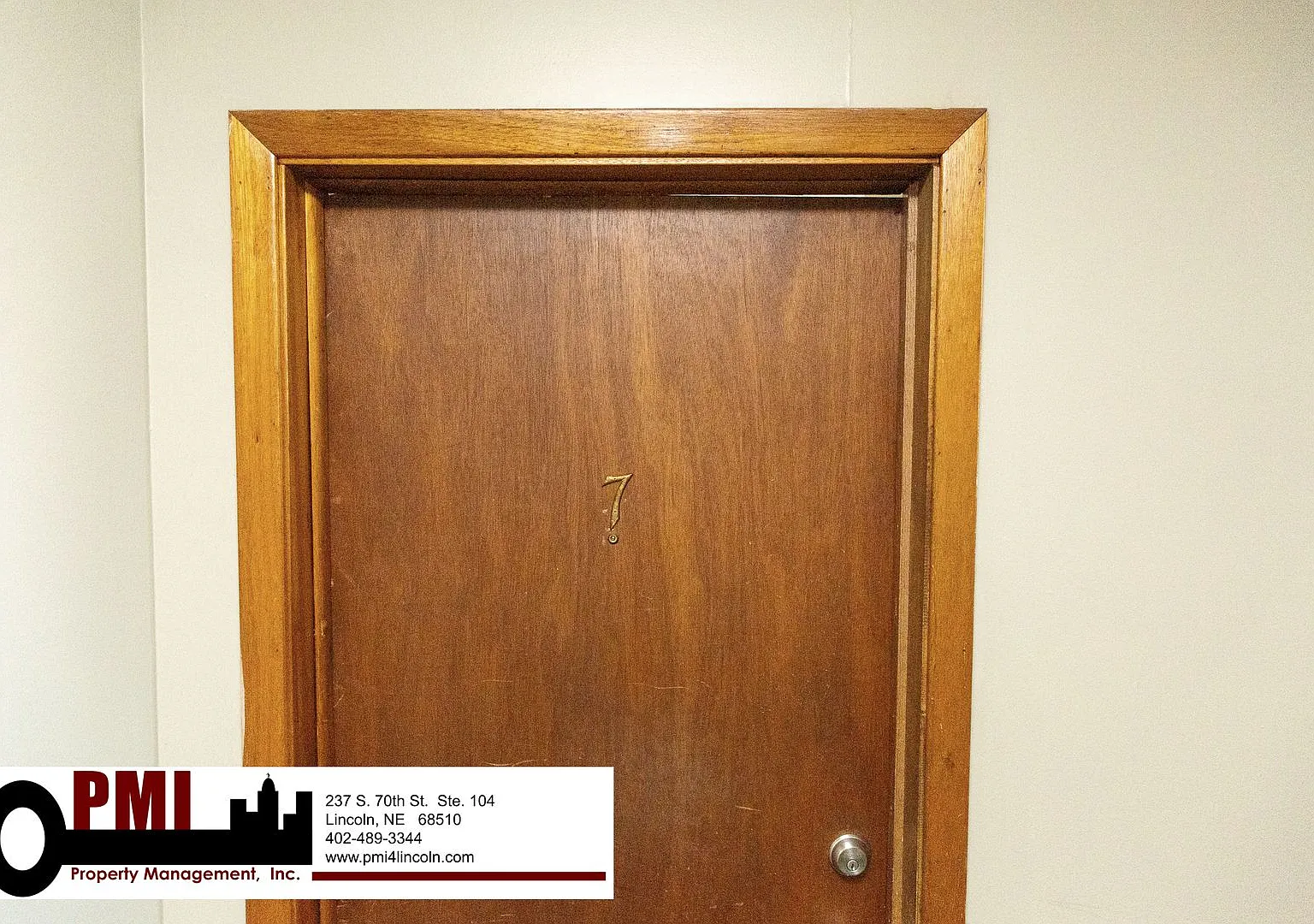 1329 F St — Photo 3