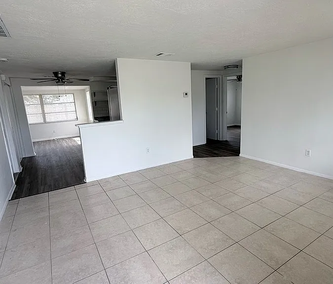 5020 Vickers Dr — Photo 6