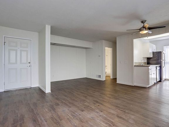 4th image of 363 Playa Del Sur APT 12