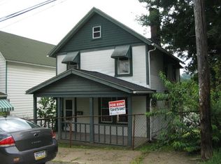706 Thompson St, Turtle Creek, PA