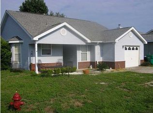 422 Bristol Cv, Mary Esther, FL 32569