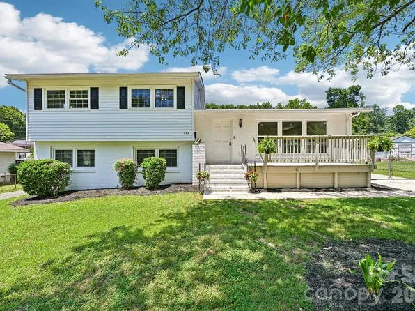 923 Yuma St, Charlotte, NC 28213
