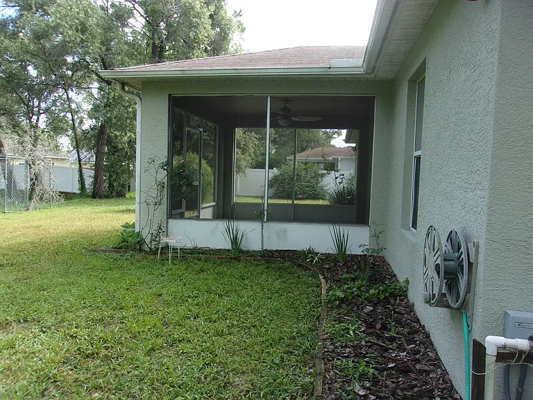 14237 Spring Hill Dr — Photo 8