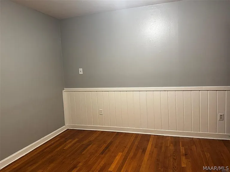 111 Easthaven Rd — Photo 10