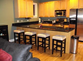 2842 N Halsted St APT 2S, Chicago, IL 60657