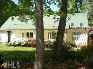 204 Marion Beavers Rd, Sharpsburg, GA 30277