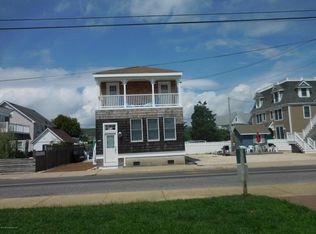 110 S Beach Ave, Beach Haven, NJ 08008
