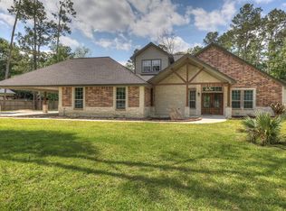 1118 S Commons View Dr, Huffman, TX 77336