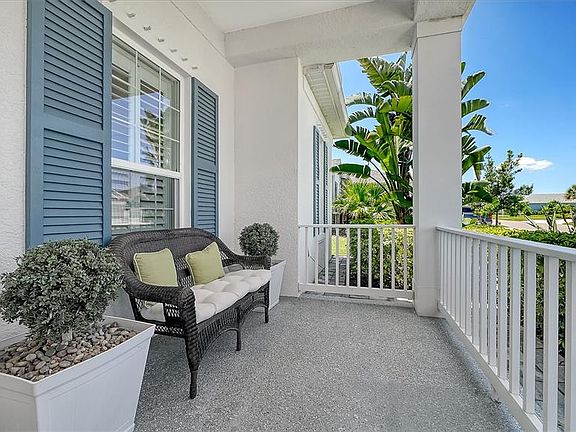 4th image of 13918 OLD CREEK COURT