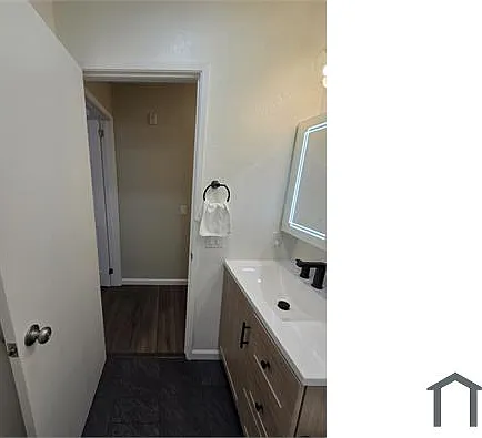 272 Galano Plz — Photo 11