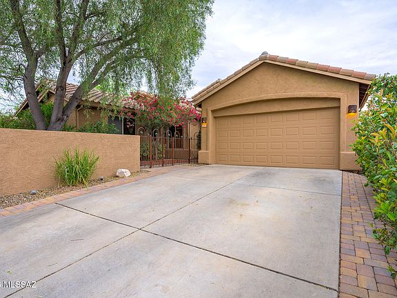 2nd image of 9808 E Rock Ridge Ct