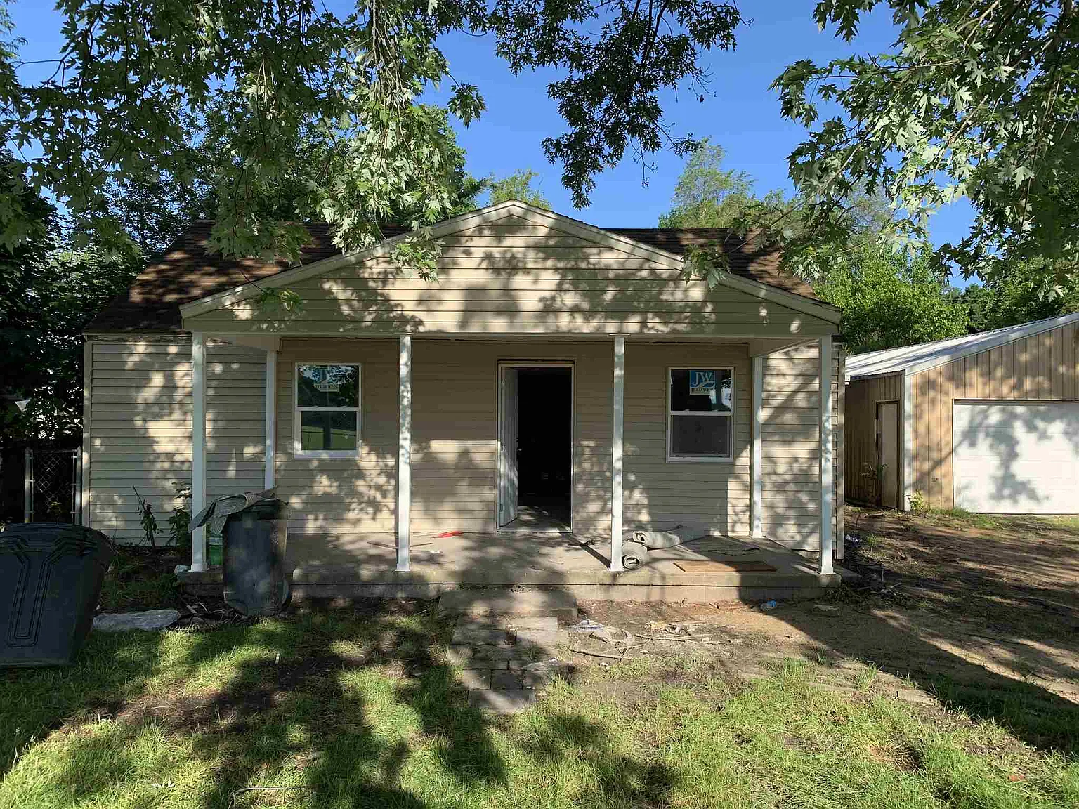 52267 Hollyhock Rd photo 1