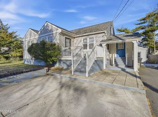 911 Florence Avenue, Pleasantville, NJ 08232