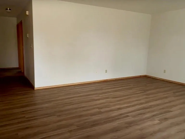 42 N Hunters Way #D — Photo 9