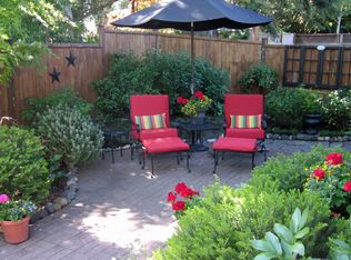 20021 Hollyhills Dr NE, Bothell, WA 98011