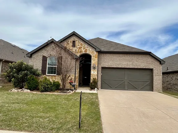 6512 Cedarhurst Ct, Denton, TX 76226