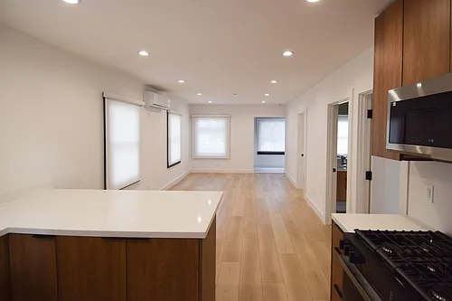 Floor plan 319