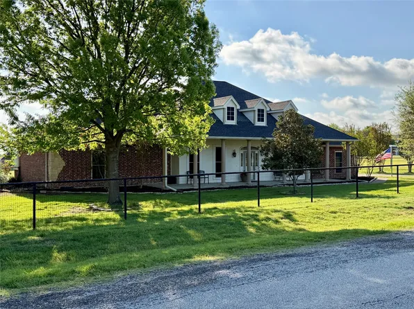 1333 E Highland Rd, Waxahachie, TX 75167