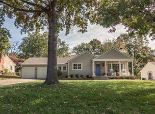 5921 Mission Rd, Fairway, KS 66205