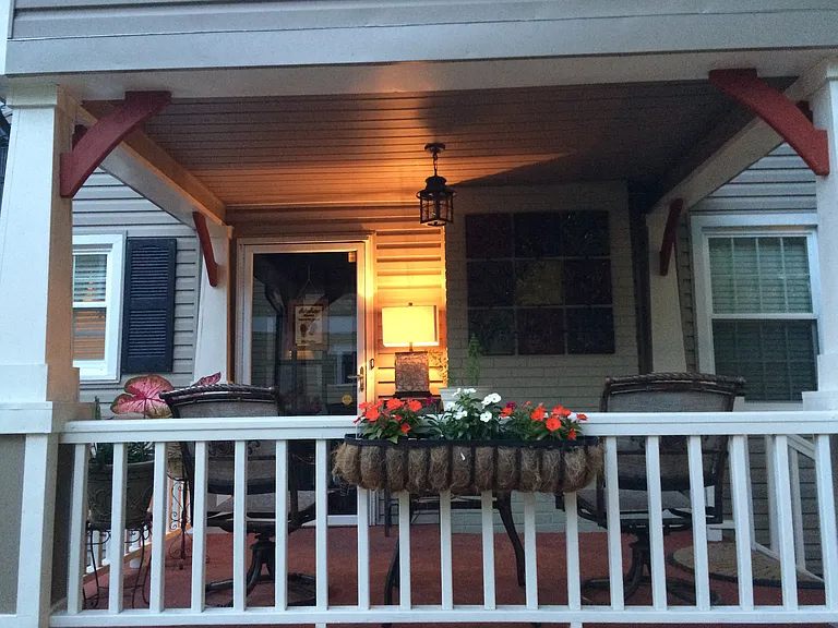 2714 Overton Rd SW — Photo 8