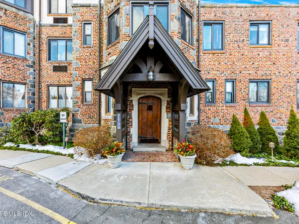 47 Lafayette Pl APT 4C, Greenwich, CT 06830
