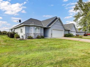 39315 Wild Rose Ct, Sauk Centre, MN 56378
