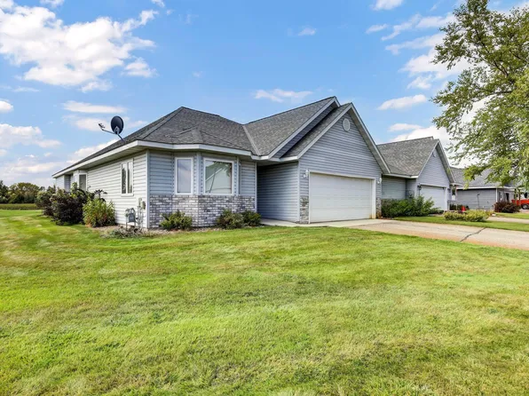 39315 Wild Rose Ct, Sauk Centre, MN 56378