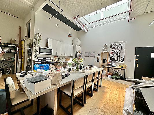1st image of 255 McKibbin St #506