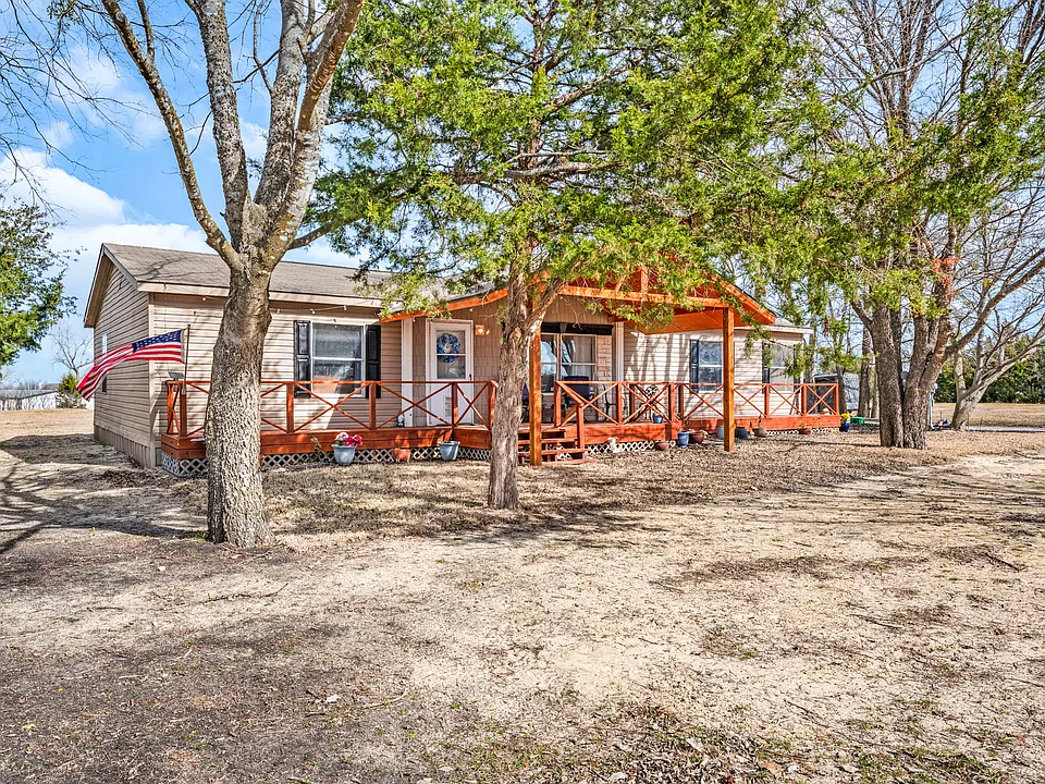 366 Tony Ln