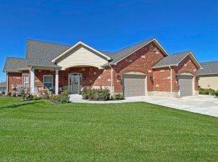 227 Savannah Terrace Dr, Wentzville, MO 63385