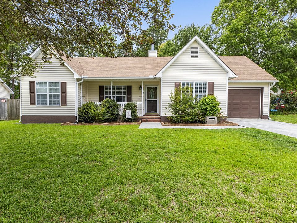 1st image of 502 Jasmine Ln