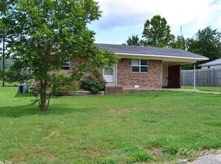 100 Wallis St, Marshall, AR 72650