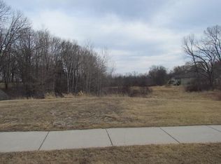 1719 Homestead Trl, Kewaskum, WI 53040