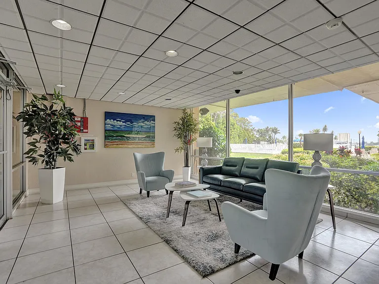 740 S Federal Hwy #312 — Photo 34